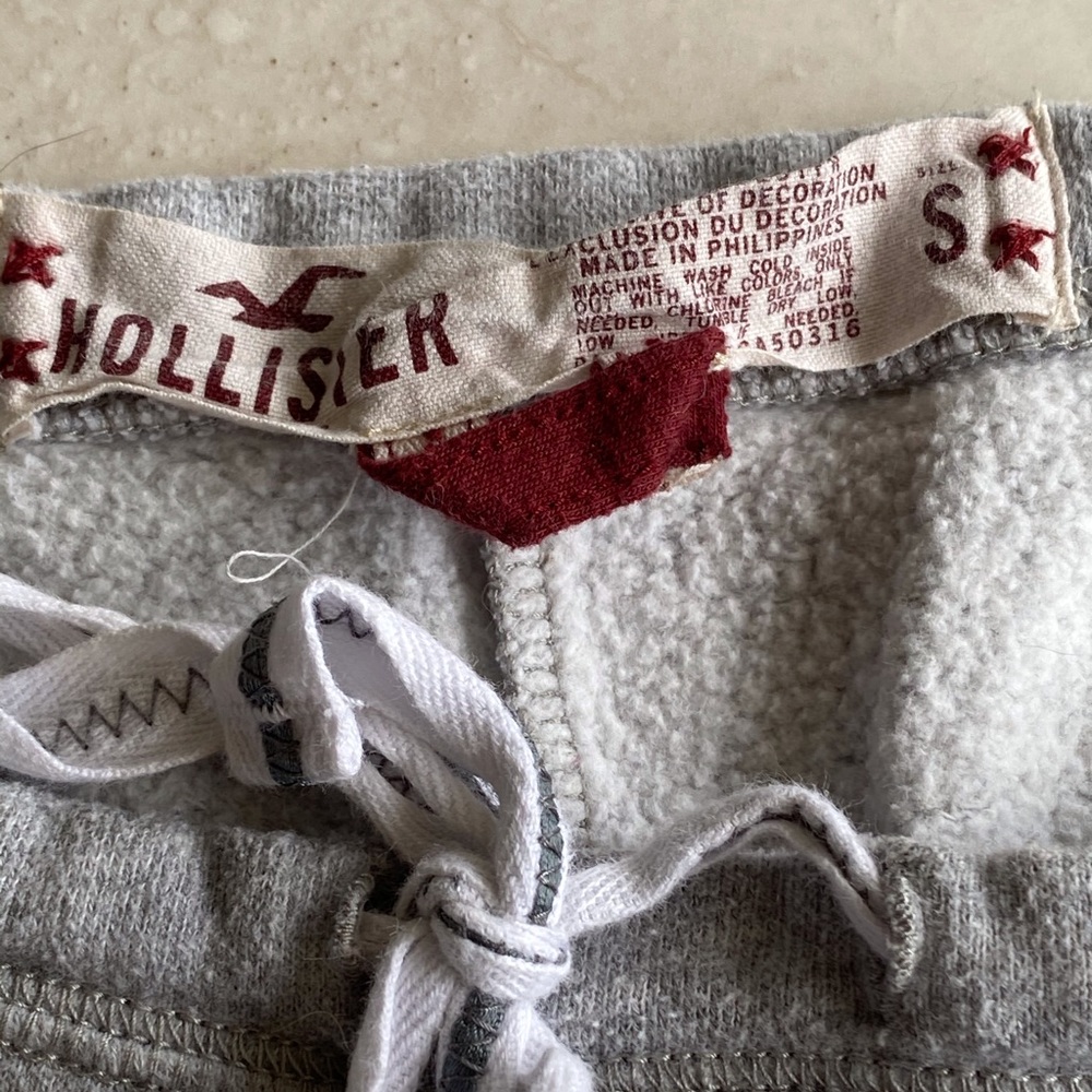 🔥HOLLISTER SHORTS🔥 - Picture 3 of 5